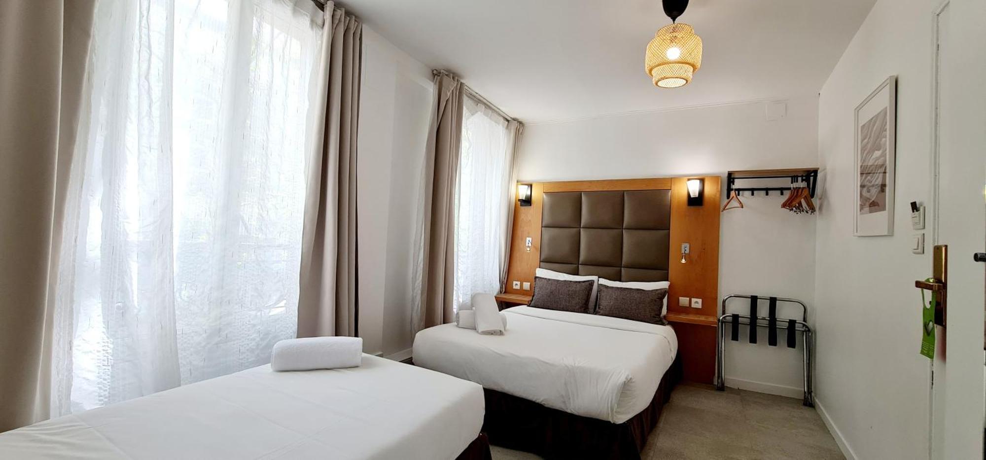 Hotel De France 18 Paris Bagian luar foto