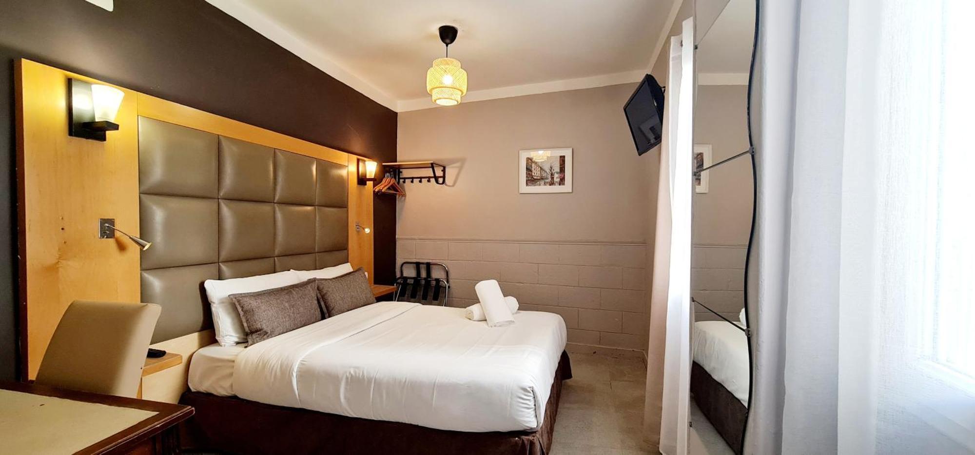 Hotel De France 18 Paris Bagian luar foto